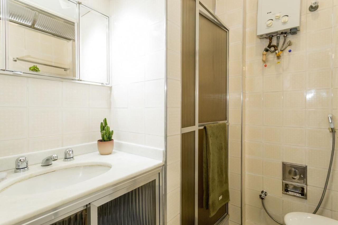 Relax Em Copacabana, Quarto E Sala, 150 Mt Da Praia, Cozinha, Maq De Lavar Roupa E Ar Rio de Janeiro Dış mekan fotoğraf
